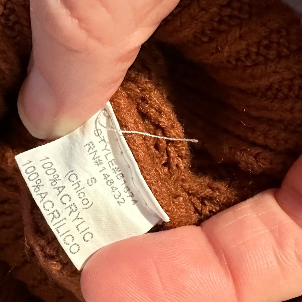 BE COOL Cropped Knit Crewneck Sweater in Rust - Picture 10 of 10